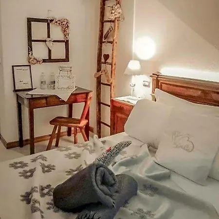 Hotel Le Coeur Du Pont 3*