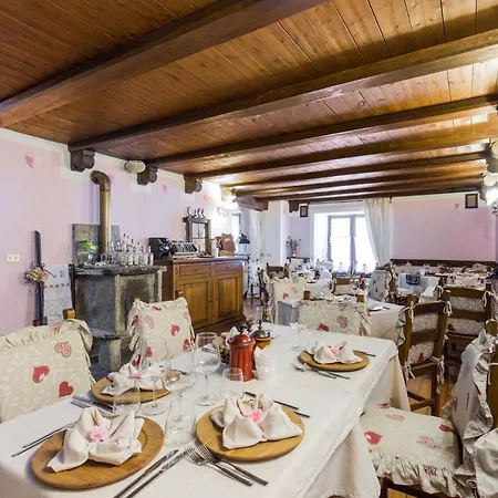 Hotel Le Coeur Du Pont 3*