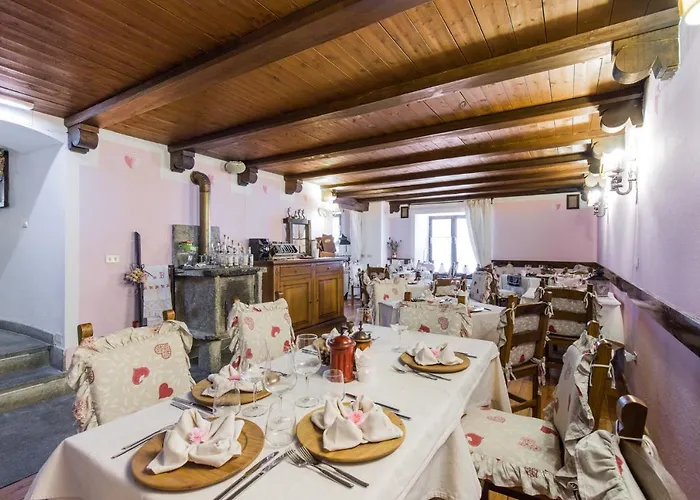 Hotel Le Coeur Du Pont 3*